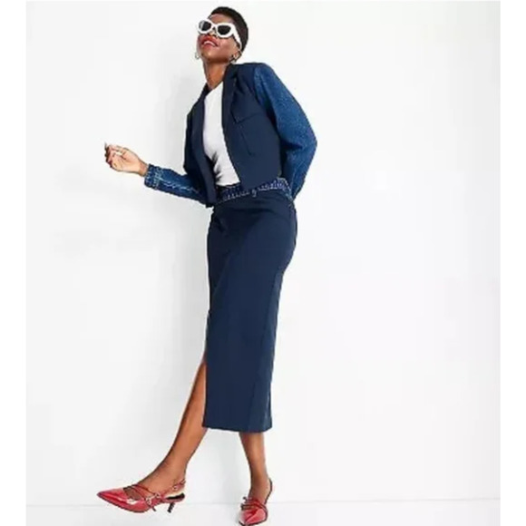 Future Collective Two Tone Criss Cross Skirt Navy Sz Large NWT - Picture 9 of 12